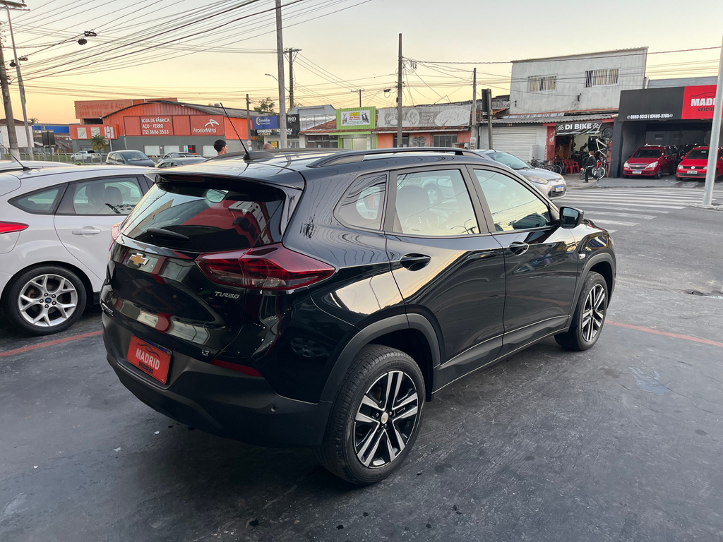 Chevrolet Tracker Preto