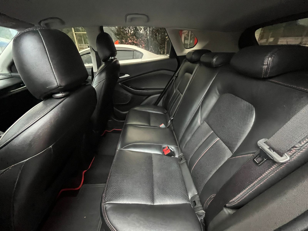 Chevrolet Tracker Vermelho