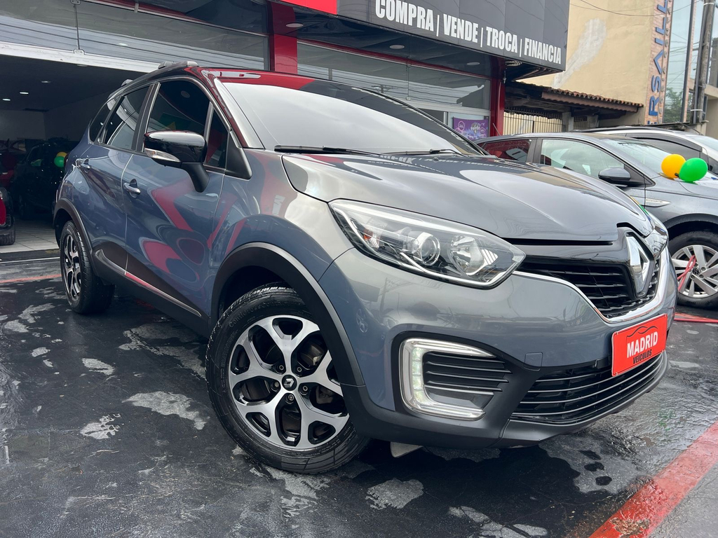 Renault Captur Cinza