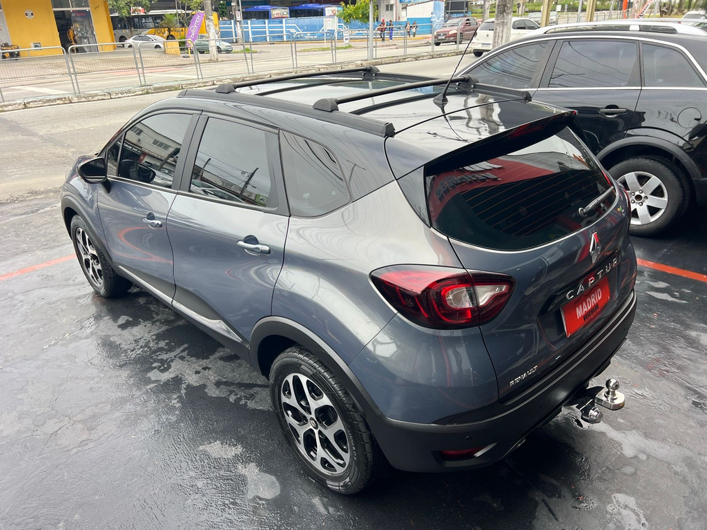 Renault Captur Cinza