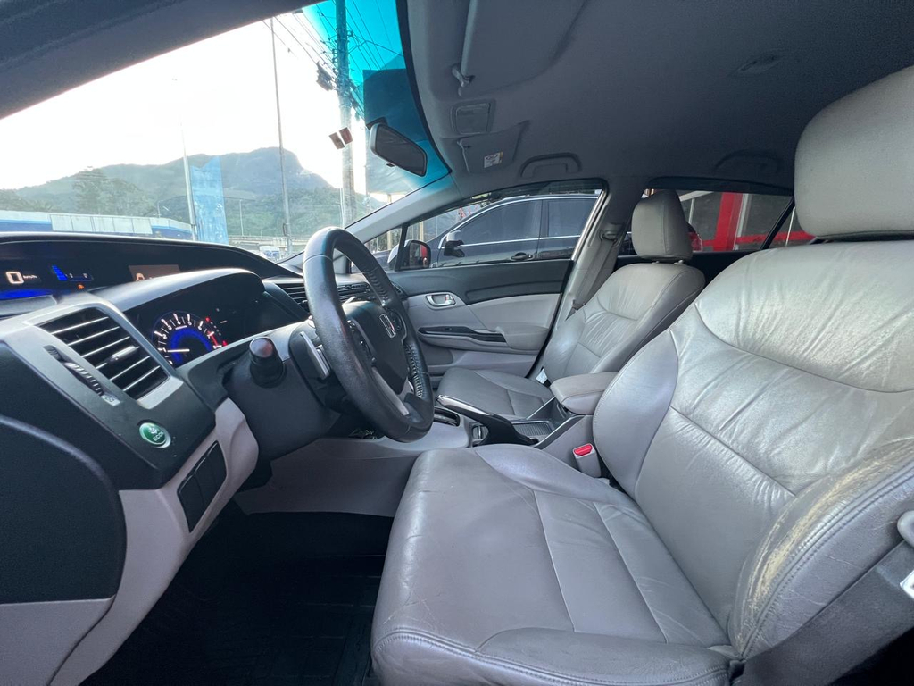 Honda Civic Prata