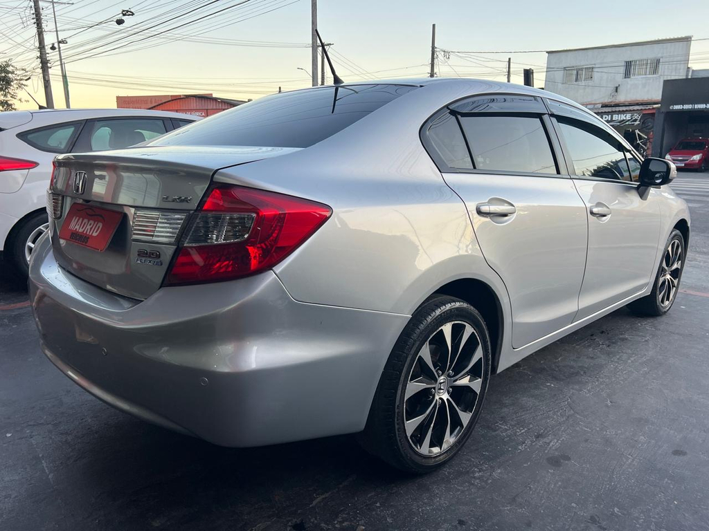Honda Civic Prata