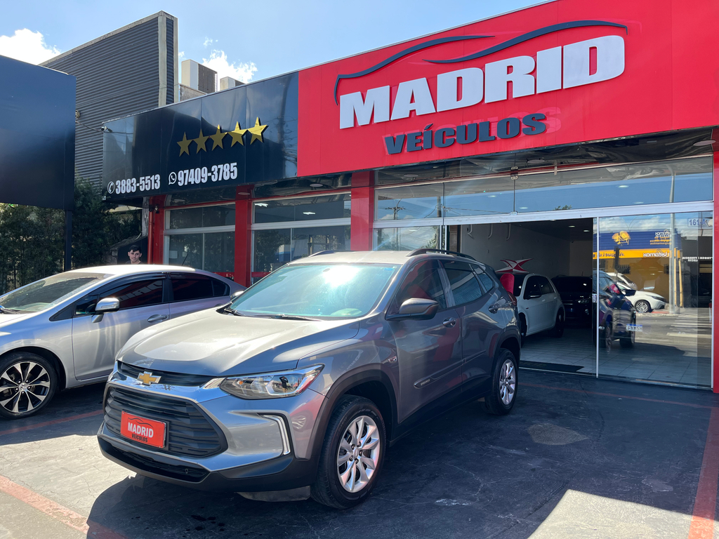 Chevrolet Tracker Cinza