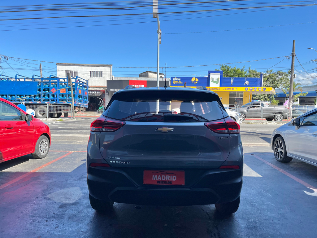 Chevrolet Tracker Cinza