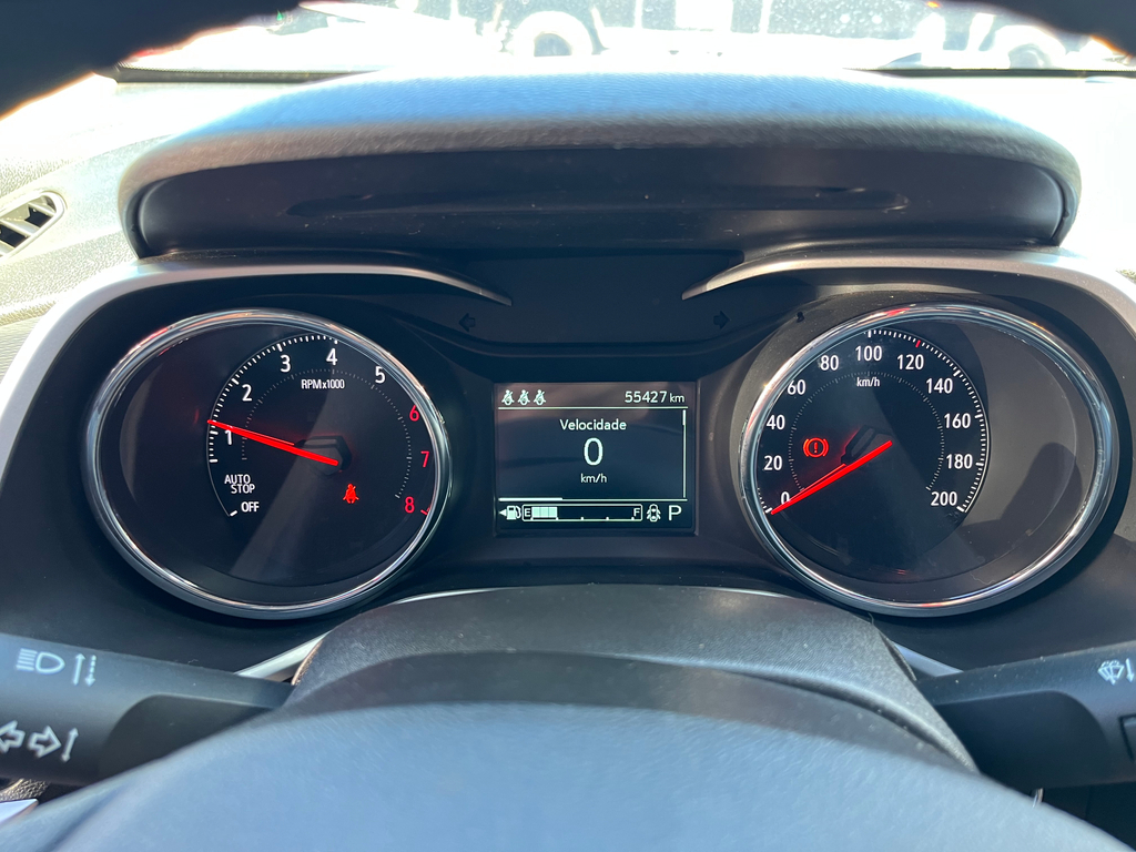 Chevrolet Tracker Cinza