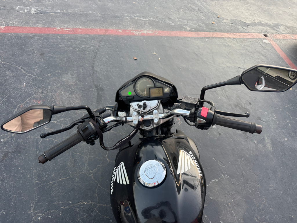 Honda CB 300R Preto