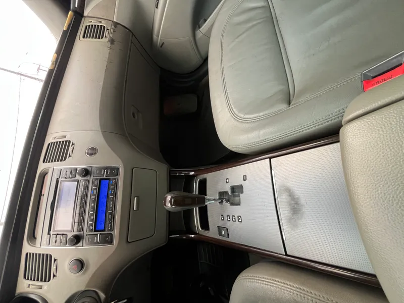 Hyundai Azera Preto
