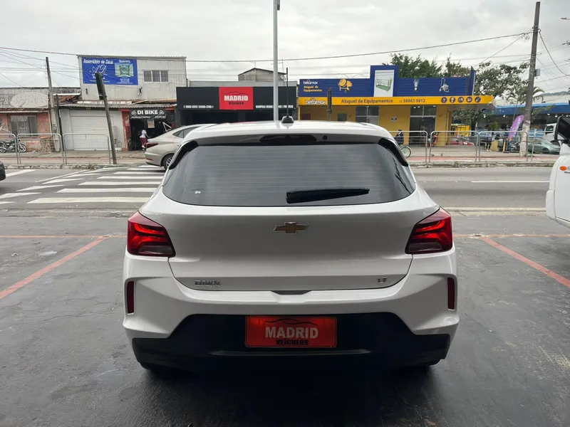 Chevrolet Onix Branco