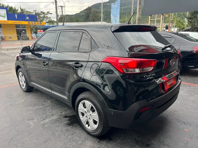 Hyundai Creta Preto