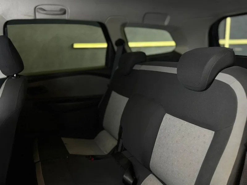 Chevrolet Spin LT 1.8 8V Econo.flex 5P Aut. - foto 12