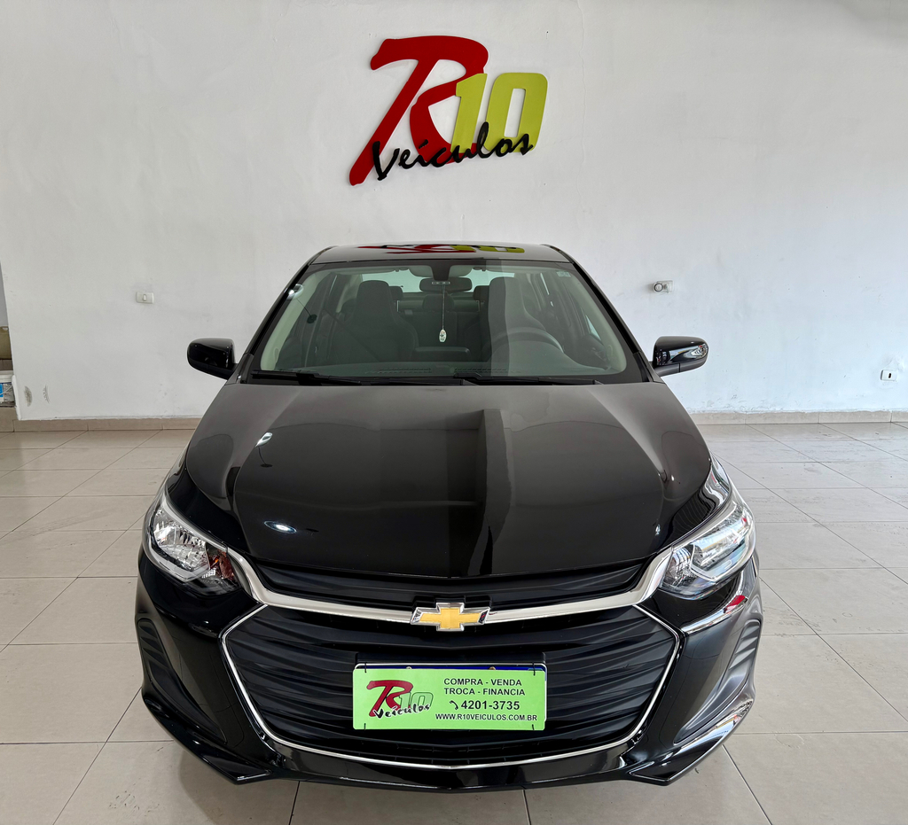 Chevrolet Onix Sedan Preto