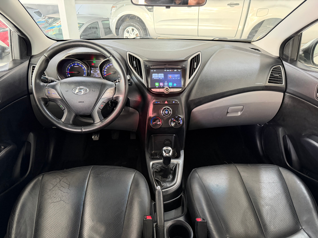 Hyundai HB20S Branco