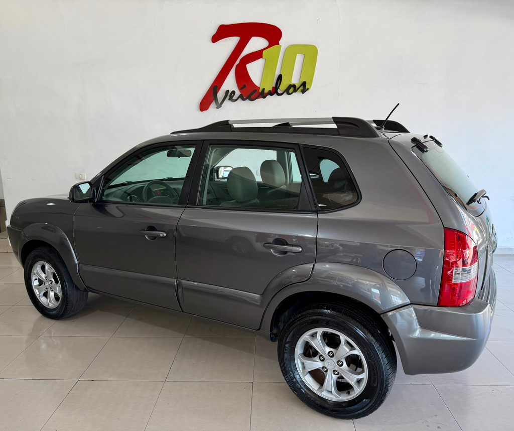 Hyundai Tucson Cinza