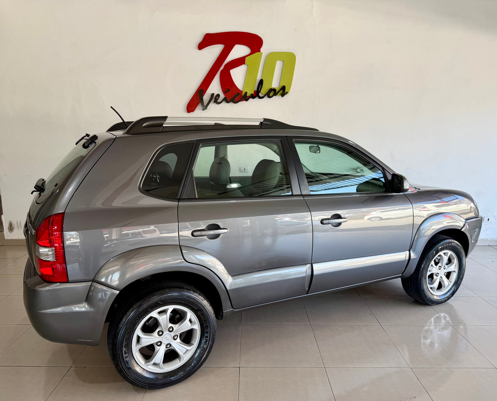 Hyundai Tucson Cinza