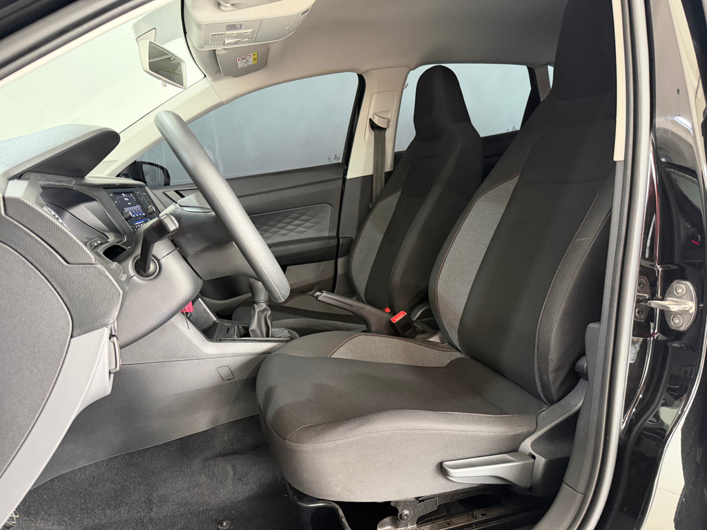 Volkswagen Polo Preto