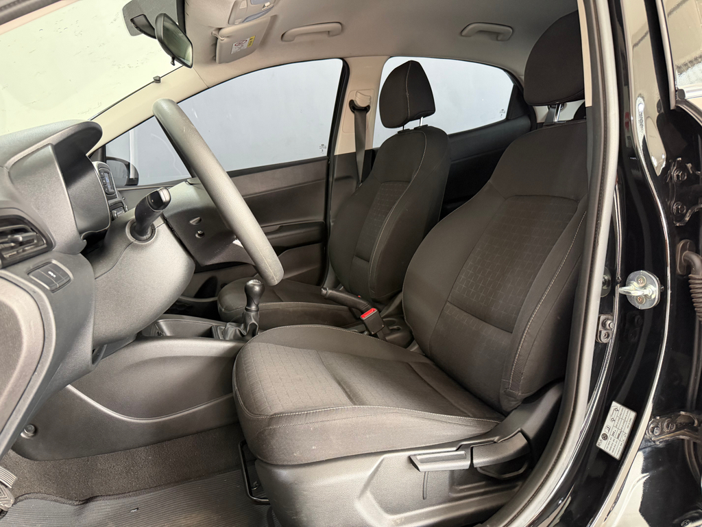 Hyundai HB20 Preto