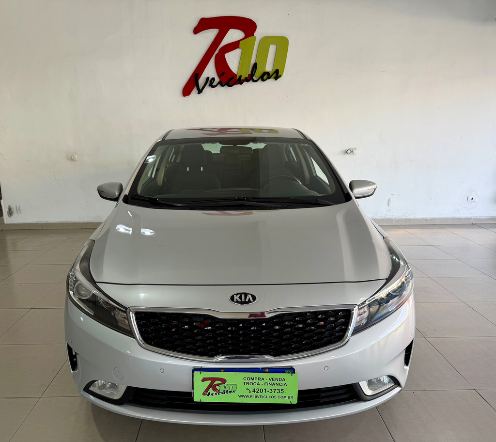 Kia Cerato Prata