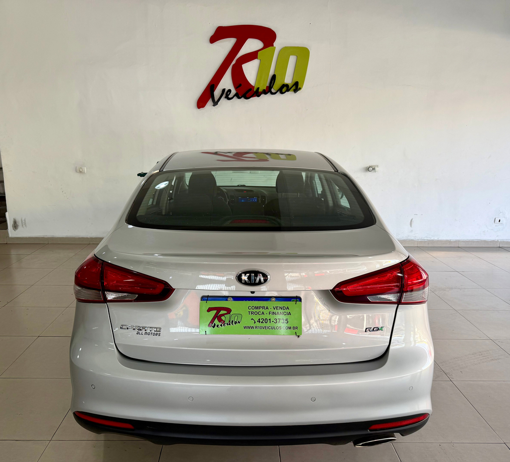 Kia Cerato Prata