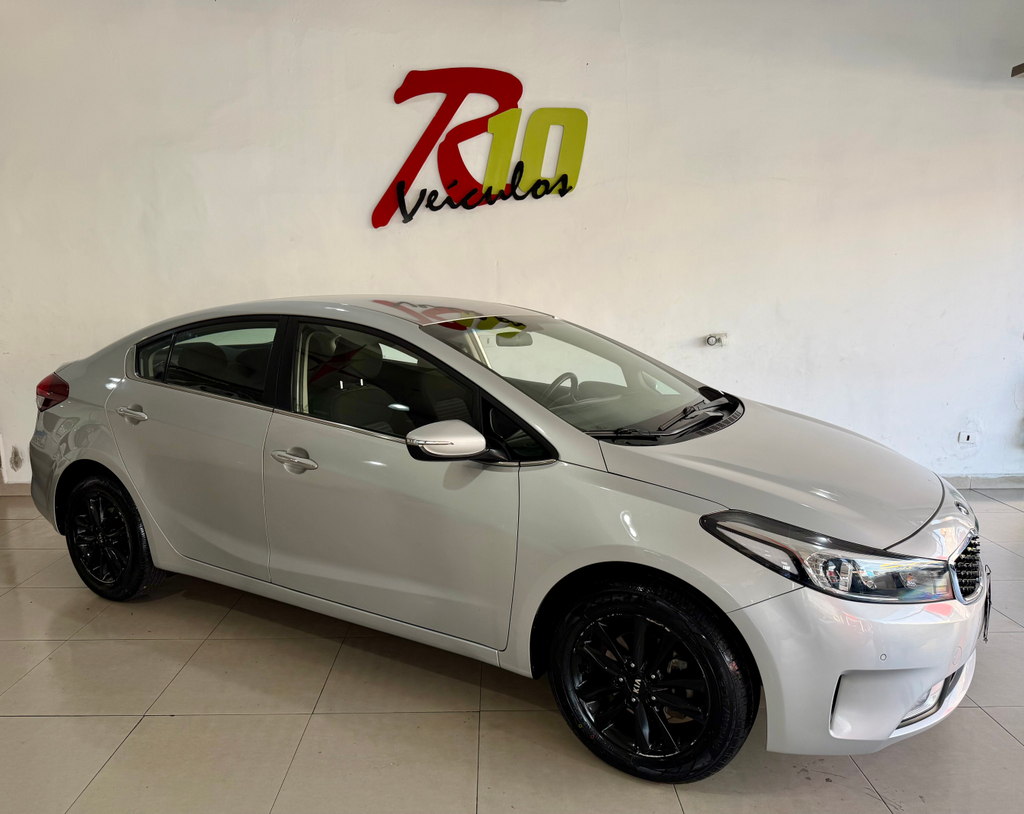 Kia Cerato Prata