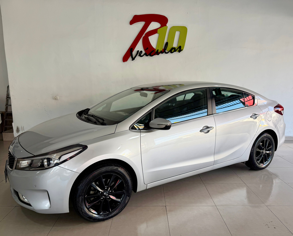 Kia Cerato Prata