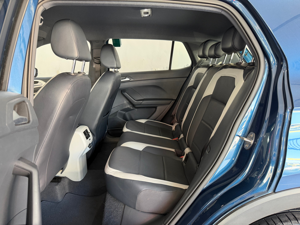 Volkswagen T-Cross Azul