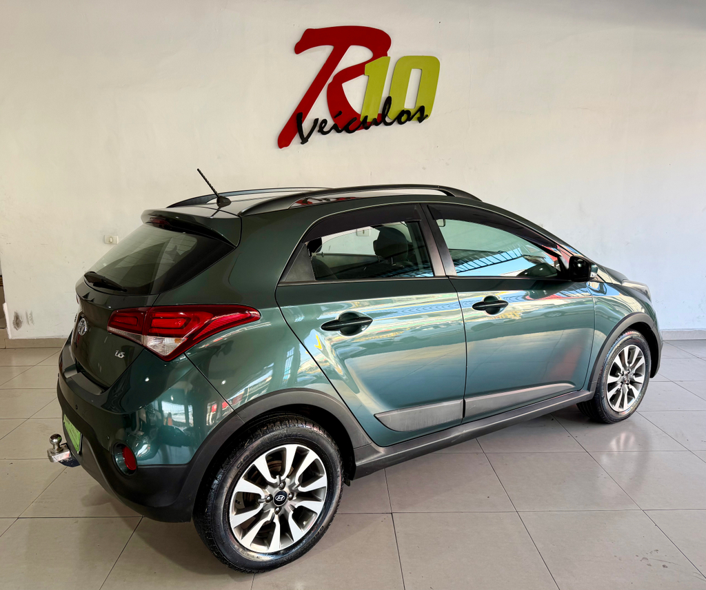 Hyundai HB20X Verde