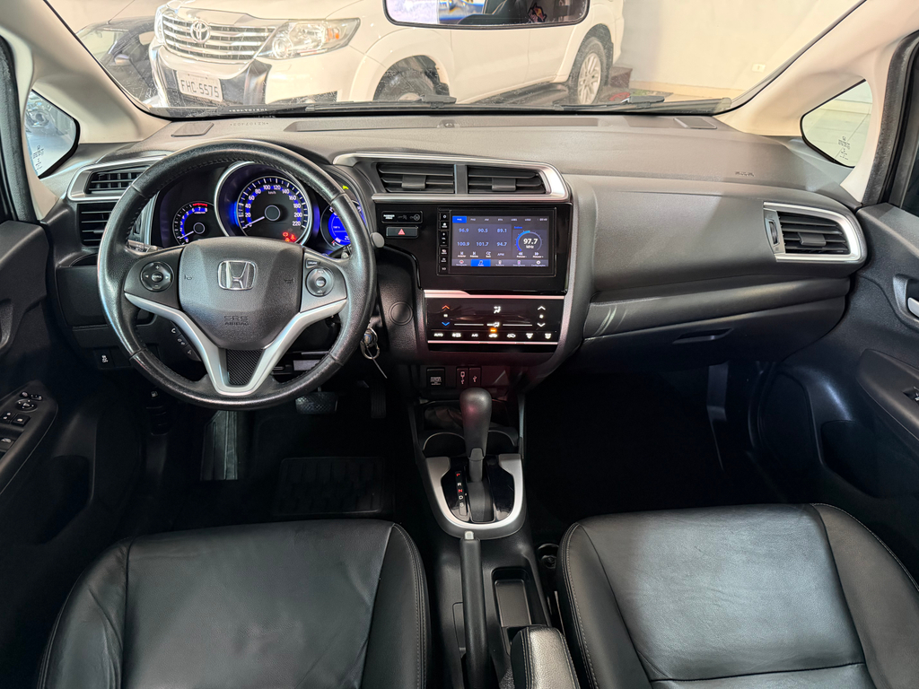 Honda Fit Preto