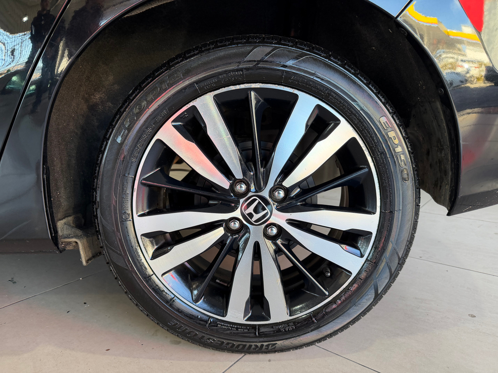 Honda Fit Preto