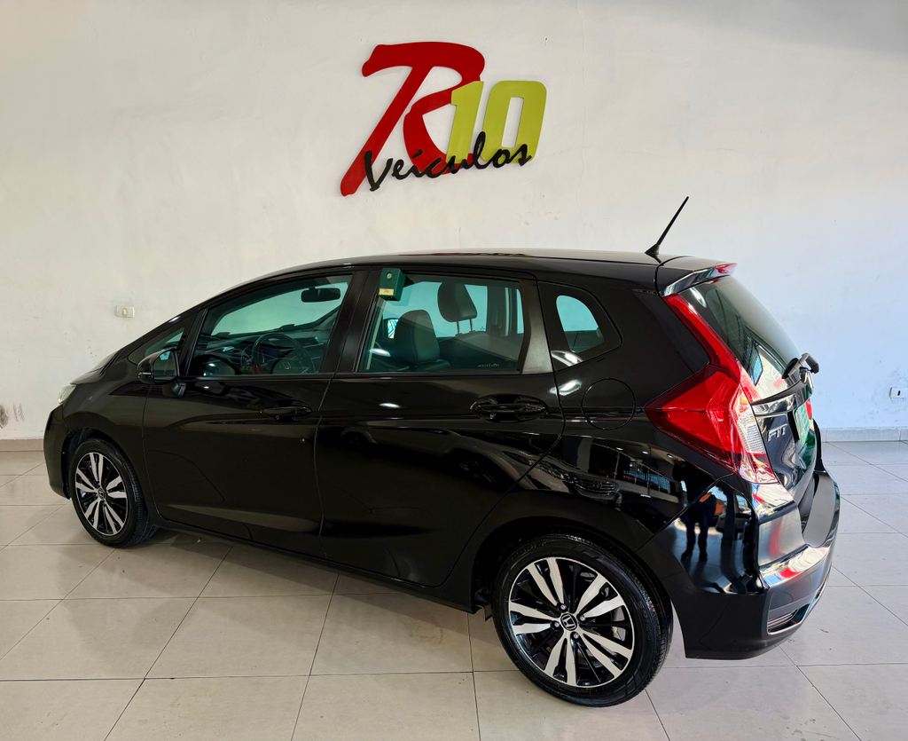 Honda Fit Preto