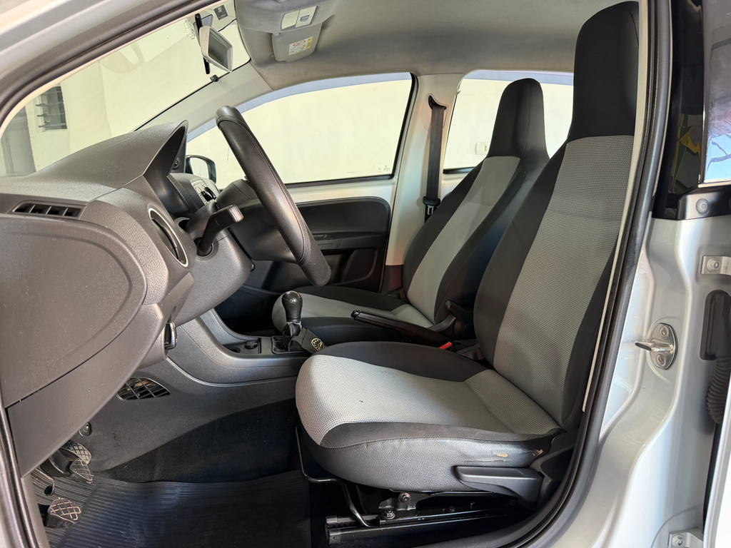 Volkswagen Up! Prata