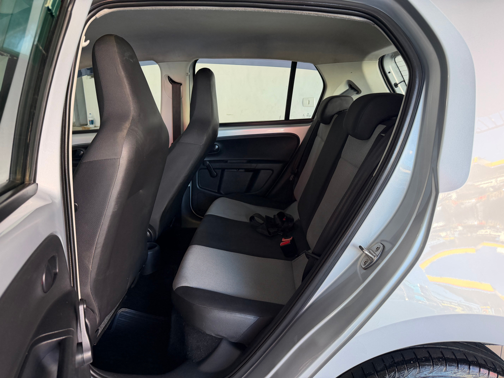 Volkswagen Up! Prata