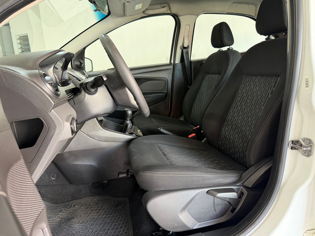Ford Ka Hatch Branco