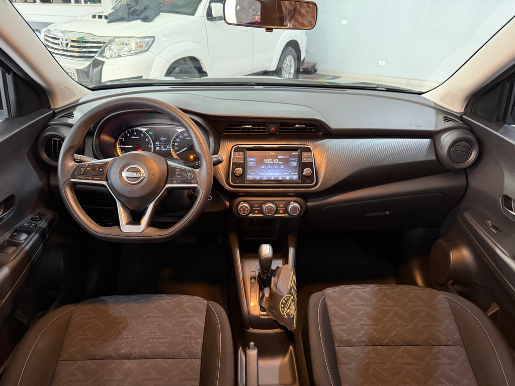 Nissan Kicks Preto