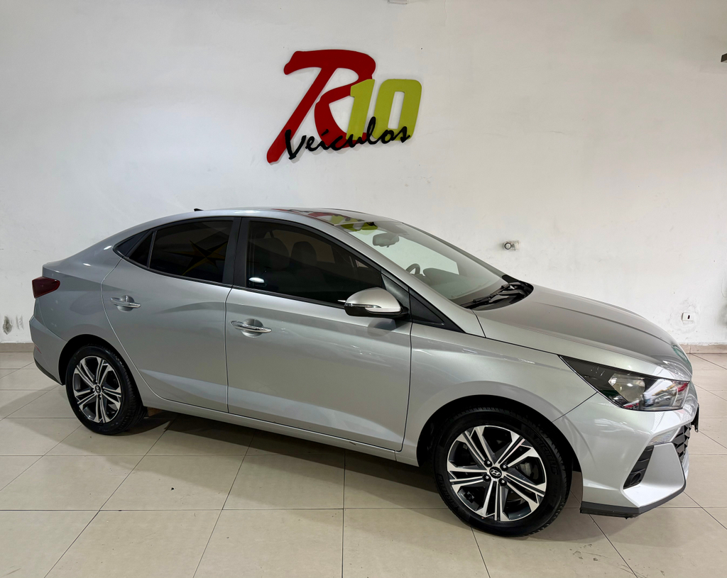 Hyundai HB20S Prata