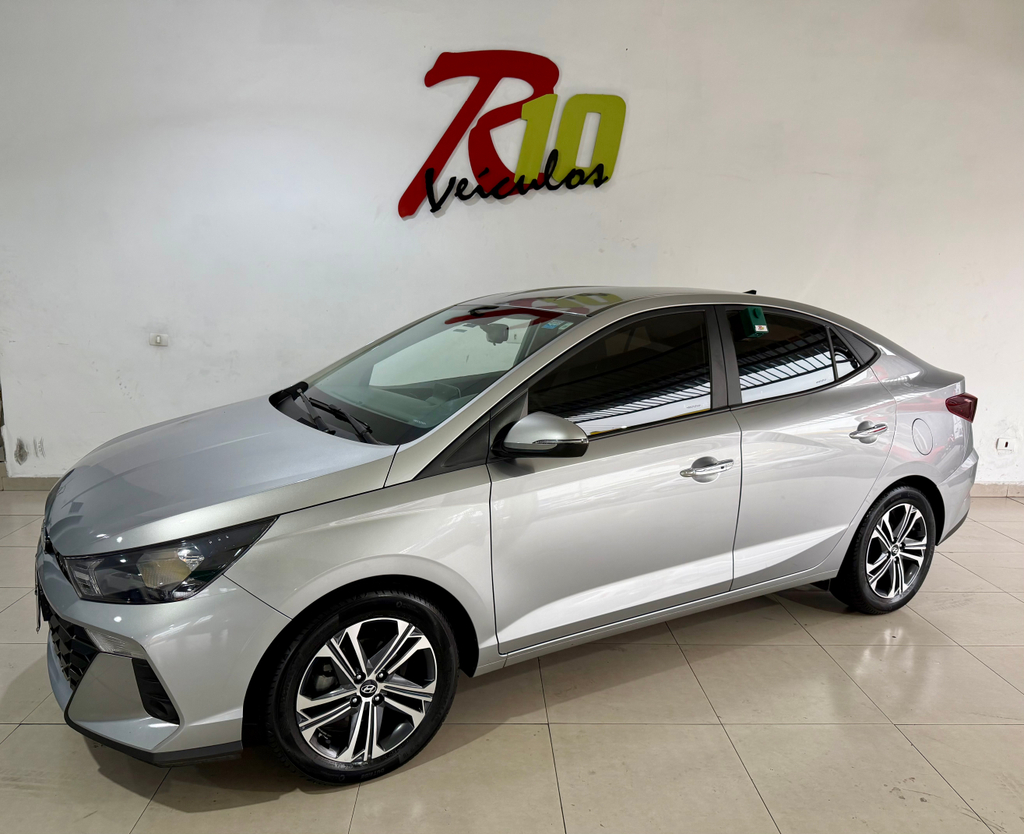 Hyundai HB20S Prata