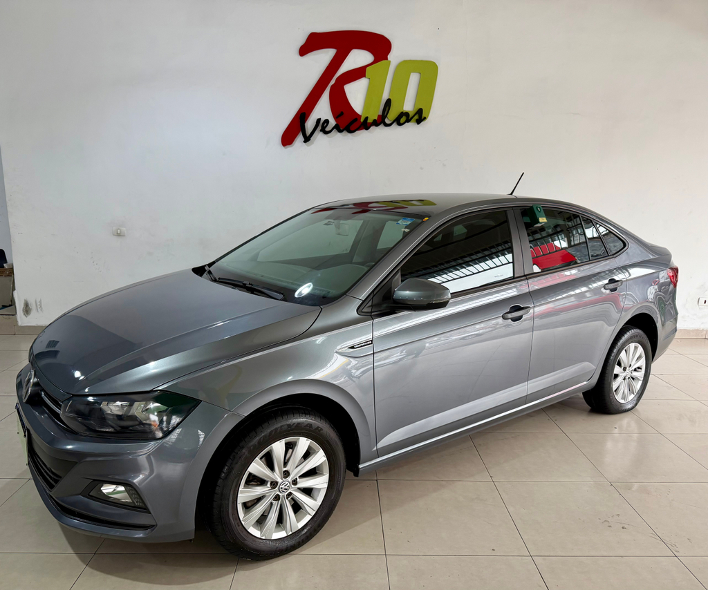 Volkswagen Virtus Cinza