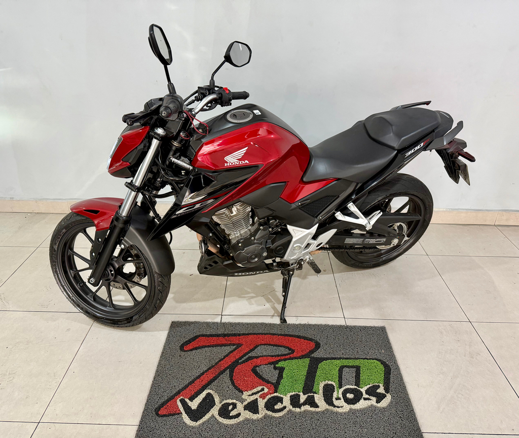 Honda CB 300F Vermelho