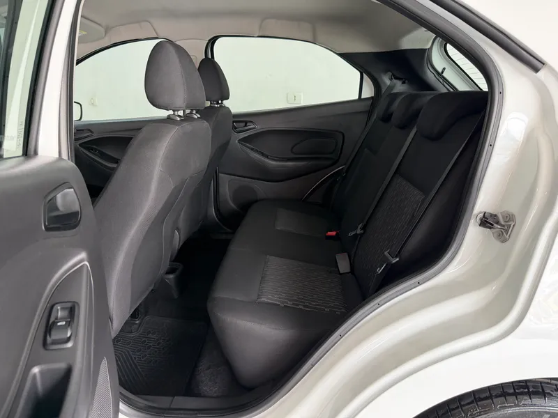Ford Ka Hatch Branco