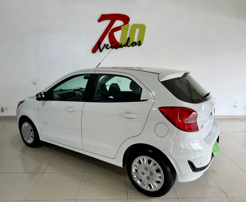 Ford Ka Hatch Branco