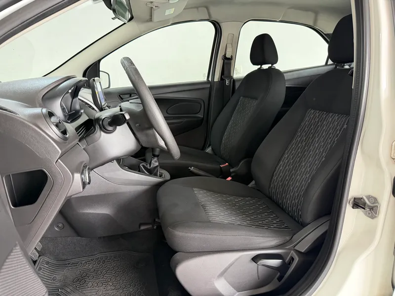 Ford Ka Hatch Branco