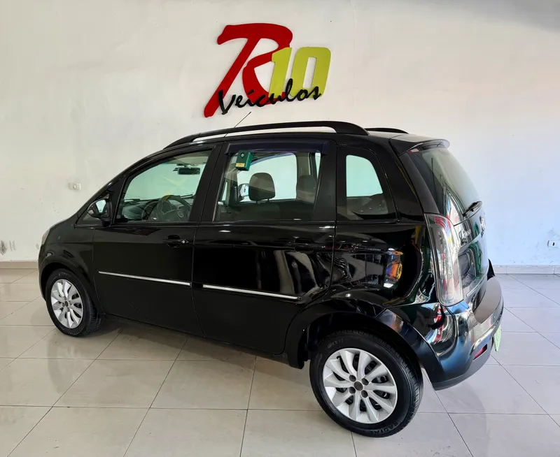 Fiat Idea Preto