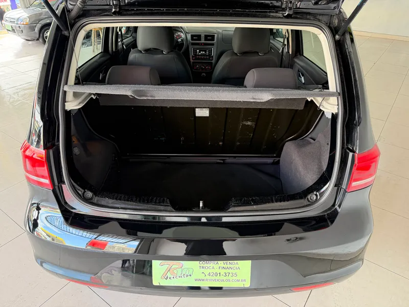 Volkswagen Fox Preto