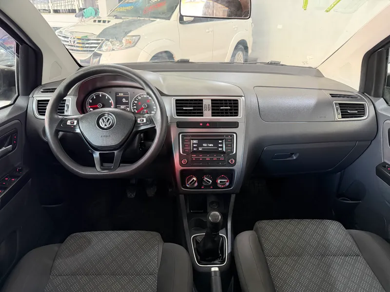 Volkswagen Fox Preto