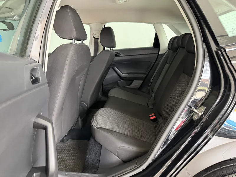 Volkswagen Polo Preto