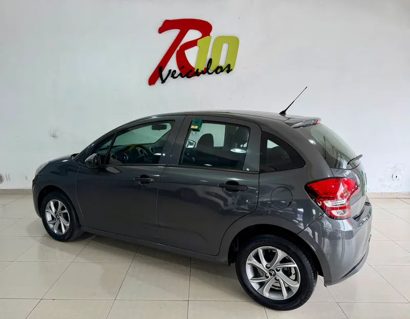 Citroen C3 Cinza
