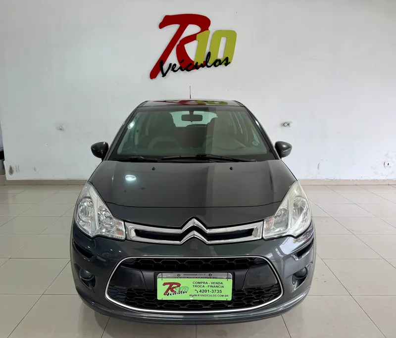 Citroen C3 Cinza