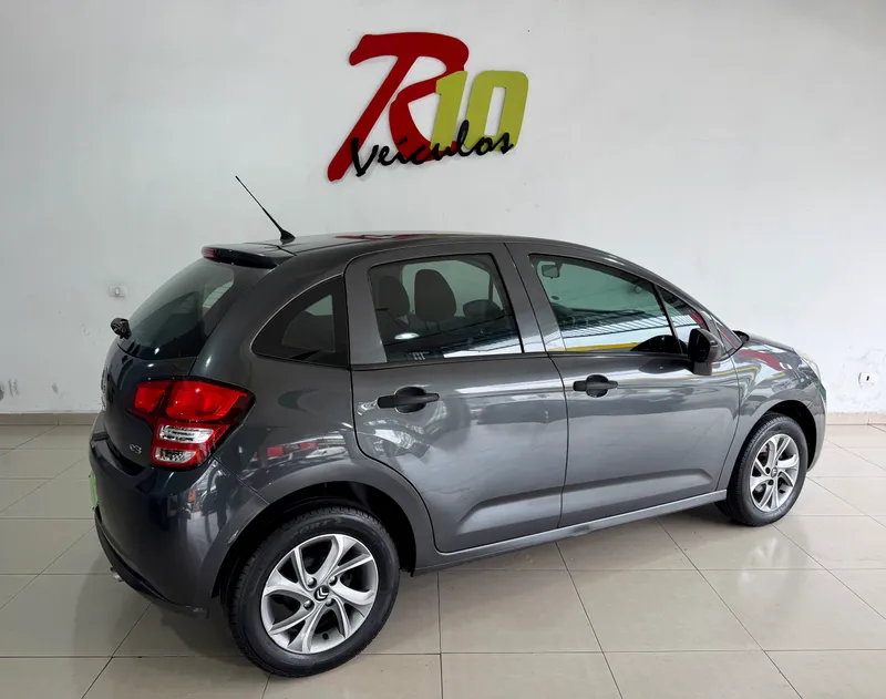 Citroen C3 Cinza