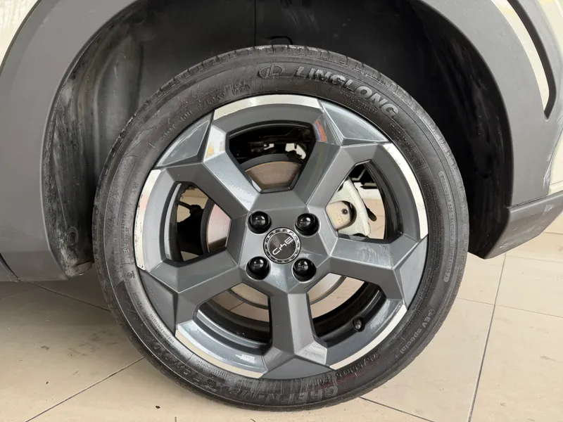 BYD Dolphin Mini Branco