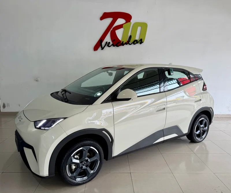 BYD Dolphin Mini Branco