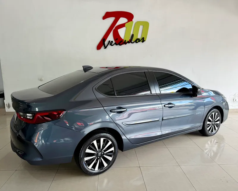 Honda City Cinza